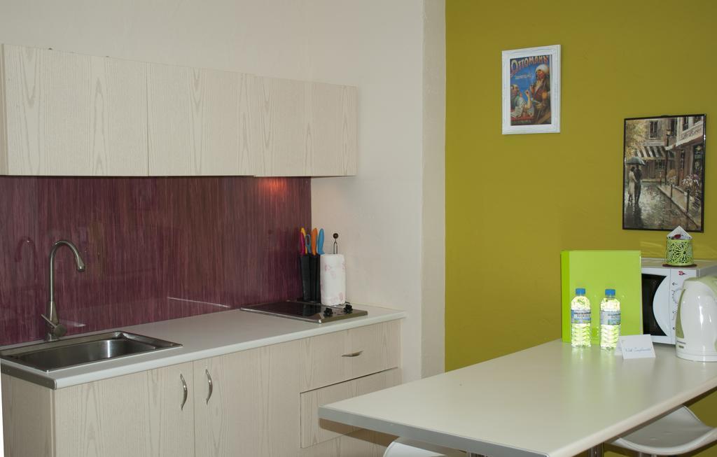 Sunrise Studios Lemesos Pokoj fotografie
